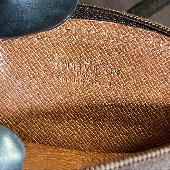 Louis Vuitton Vintage Secret Pochette/Pouch Rare 1985! - Picture 10 of 16